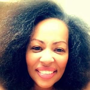 Meet your Posher, Daveeda